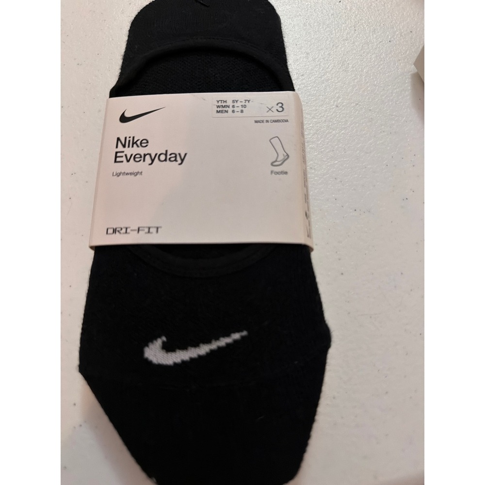 Nike Everyday Lightweight Footie Dri-FIT Socks 3 Pair Pack‎ Black SX4863-900 M